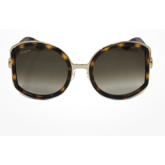 809. Salvatore Ferragamo sunglasses